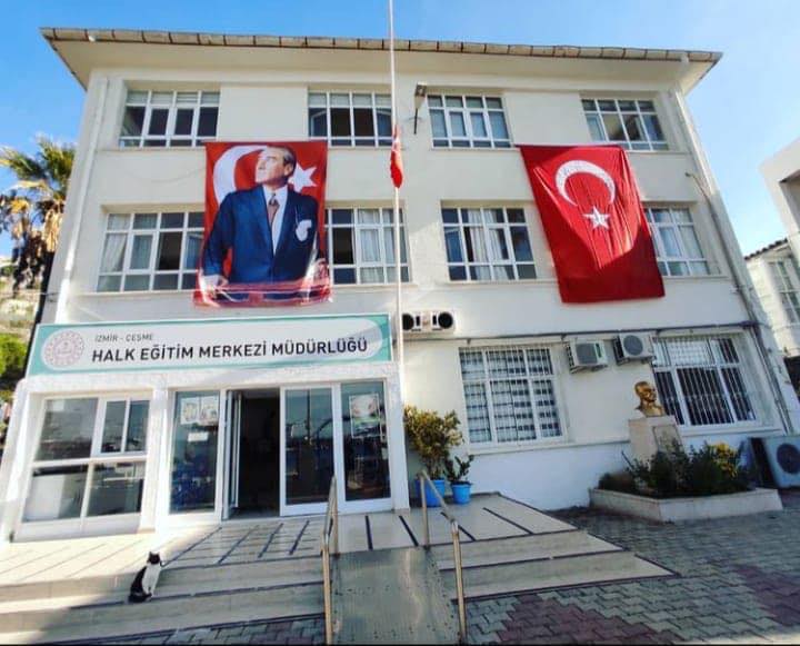 Çeşme Halk Eğitim Merkezi’nde kurs kayıtları devam ediyor