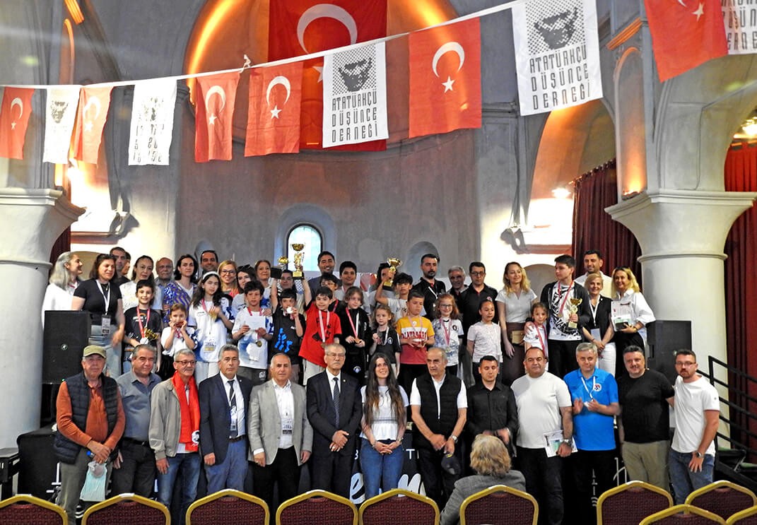   ADD Çeşme’nin 3. Satranç Turnuvası tamamlandı  