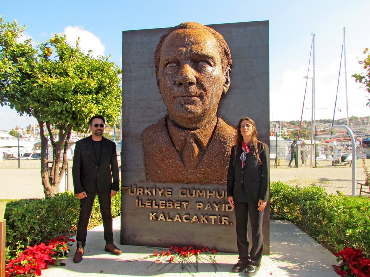 2 Bin 500 Metal Parçadan Oluşan Atatürk Heykeli Dalyan'da Açıldı  