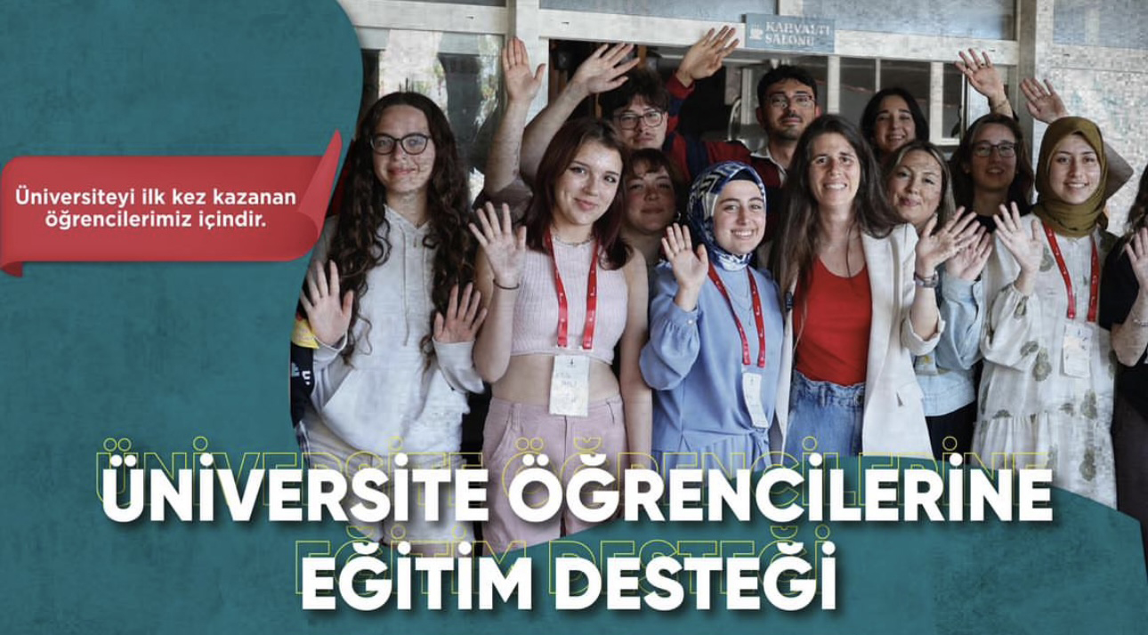 Çeşme Belediyesinden üniversiteli gençlere eğitim desteği
