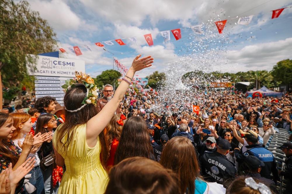 15. Uluslararası Alaçatı Ot Festivali yüz binlerce kişiyi ağırladı