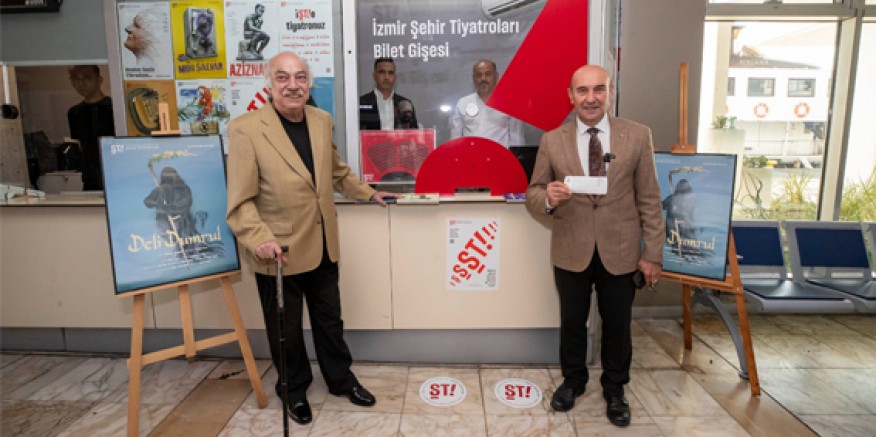 İzmir’de tiyatro şehrin kılcallarına yayılıyor