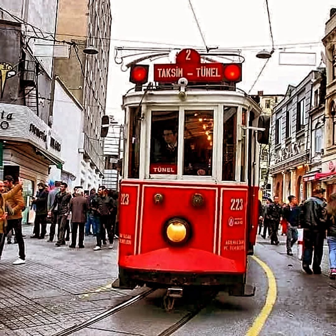 HİÇBİR İŞE YARAMAYAN TİPLER