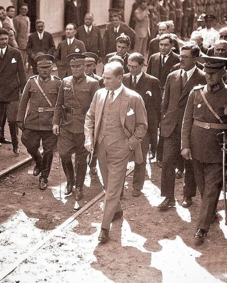 CEMAL GİDER, KEMAL KALIR !