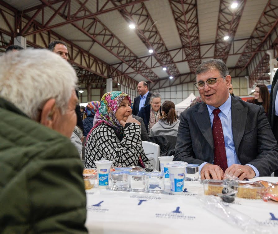 İzmir Büyükşehir Belediyesi ramazanda destek ve dayanışmayı büyütüyor