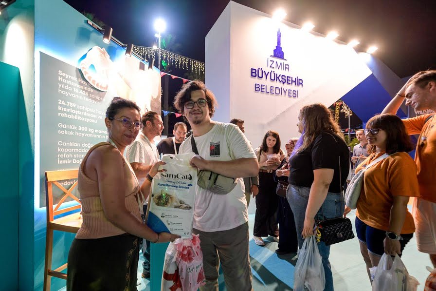 Bu stant can dostları sevindiriyor