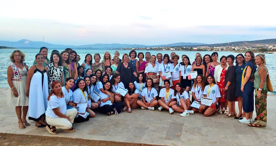 Soroptimistler, genç bursiyerleri, Çeşme'de, gençlik kampında ağırlayacak