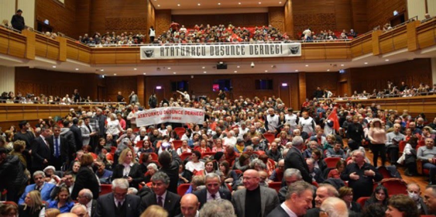 '100. Yılda Laik Cumhuriyet, Büyük İzmir Buluşması'nın 3'üncüsü yapıldı