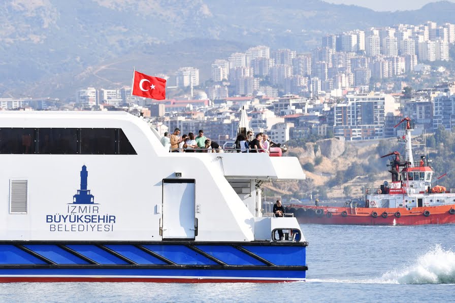 İZDENİZ’in uluslararası hat sayısı artıyor:  Bu yaz yeni istikamet Sakız Adası