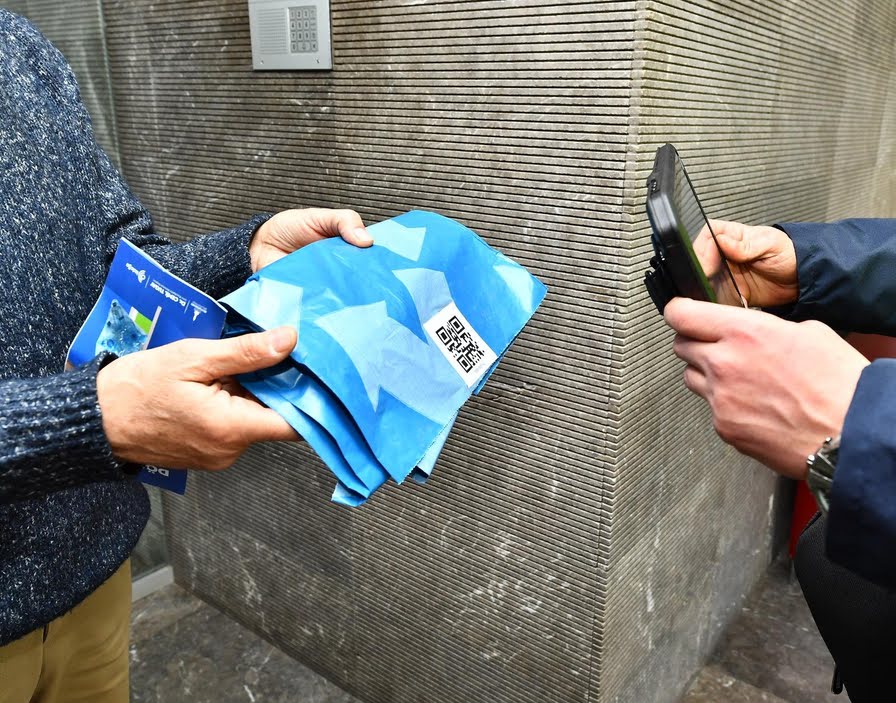 İzmir’in atık yönetiminde “QR kodlu mavi poşet?? dönemi