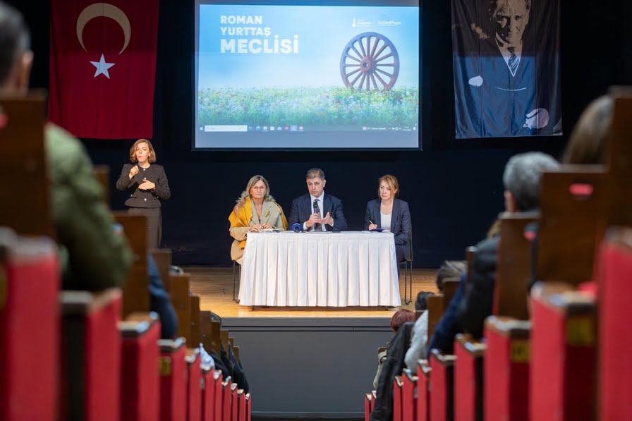 İzmir’de Roman Yurttaş Meclisi kuruldu