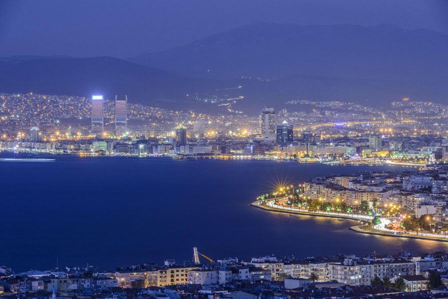 İzmir’in dijital ikizi geliyor