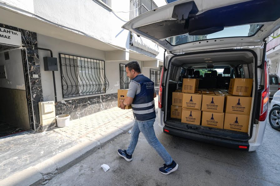 Büyükşehir ihtiyaç sahiplerine bir “alo?? kadar yakın 