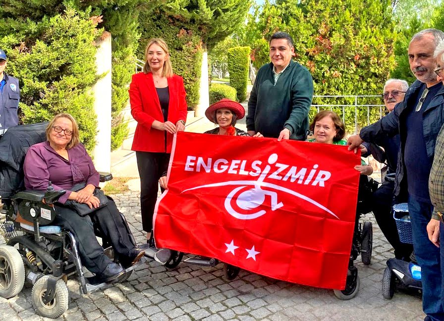 Büyükşehir’den Çeşme Belediyesi'ne “Kırmızı Bayrak??