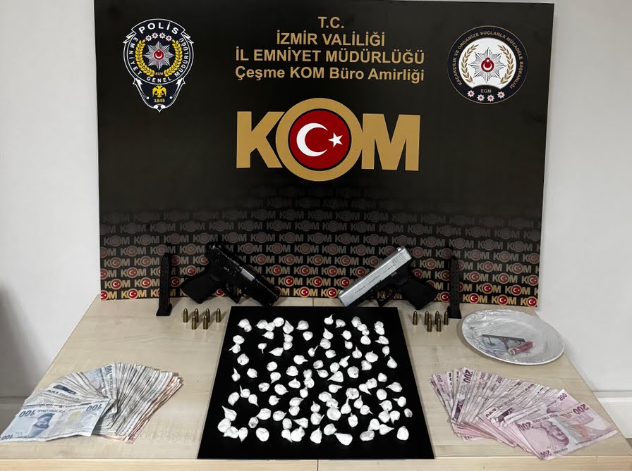 Çeşme'de bir evi kurşunlayan 3 kişi yakalandı
