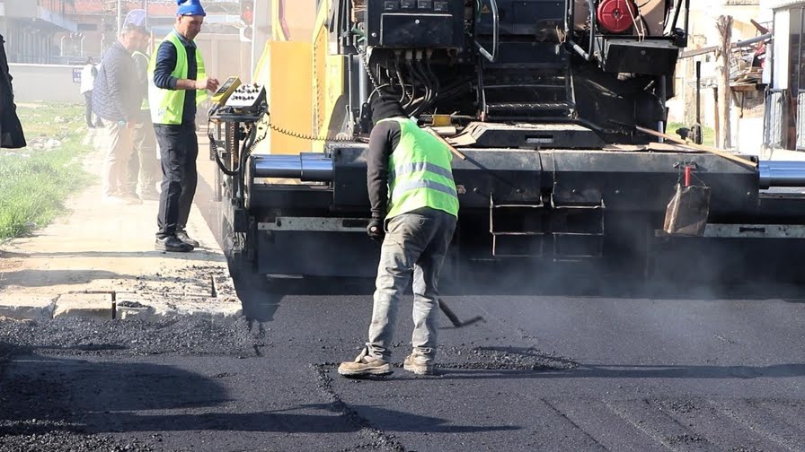 2025 yılı asfalt seferberliğiyle başladı  Hedef 1 milyon ton asfalt