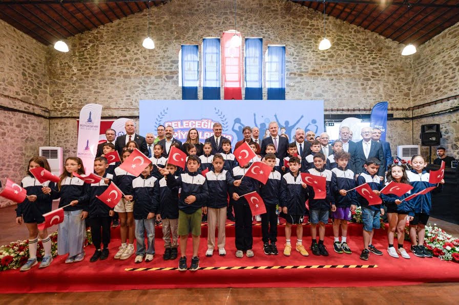 Başkan Tugay “Geleceğin Şampiyonları?? projesini tanıttı