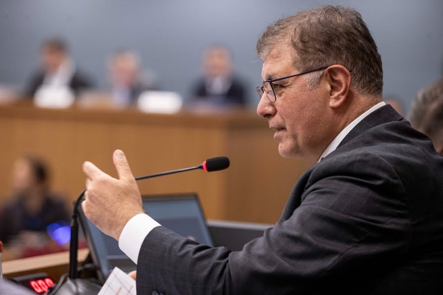 Başkan Tugay’dan 2025 bütçesinde tasarruf vurgusu  “Ayağımızı yorganımıza göre uzatacağız??
