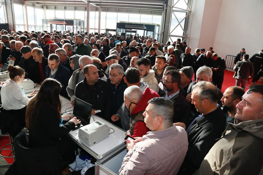 AGROEXPO’YA ZİYARETÇİ AKINI