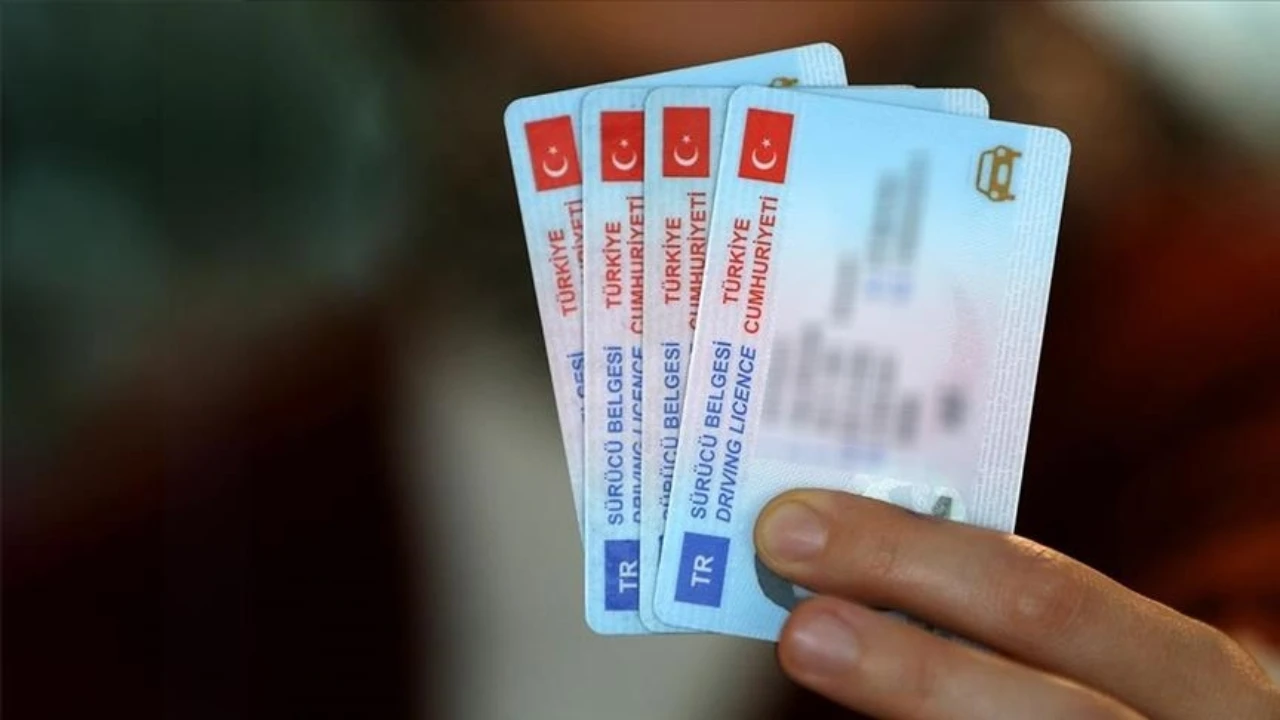 Eski Tip Ehliyetlerin Yenilenmesinde Son Gün 31 Temmuz
