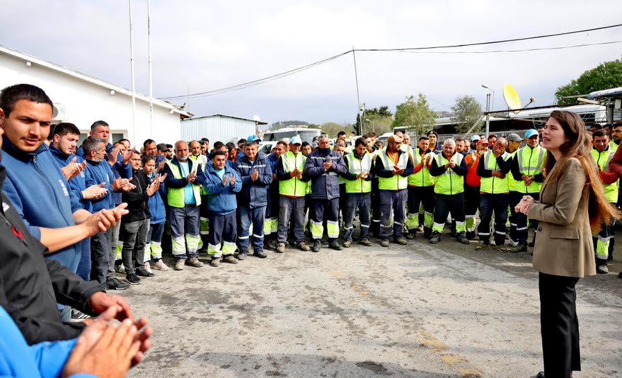 Başkan Denizli'den bayramlaşma mesaisi