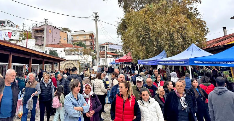Dünyanın İlk Furma Zeytin Festivali Karaburun Eğlenhoca Köyü’nde Gerçekleşti