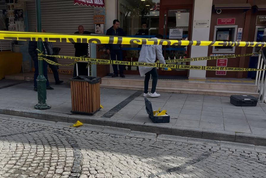 Çeşme’de midyeciye silahlı saldırı