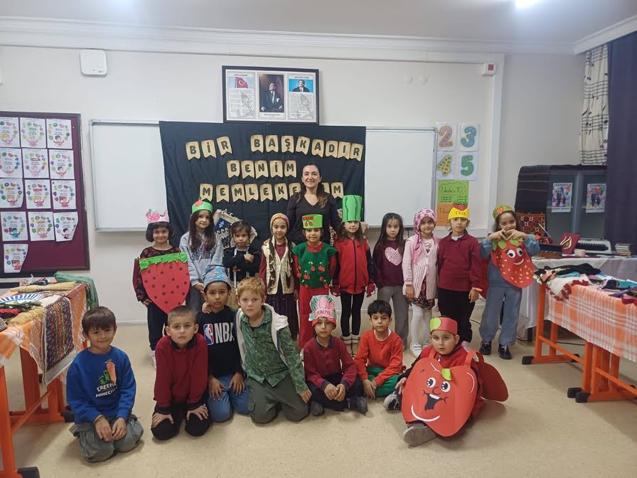 Onaltı Eylül İlkokulu’nda Yerli Malı Pazarı Kuruldu