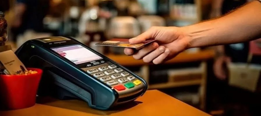 7 bin liranın üzerindeki alışverişlerde kredi kartı ile ödeme zorunluluğu getirildi