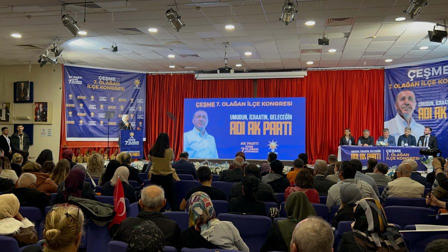 Çeşme AK Parti'de Pınar Özen güven tazeledi