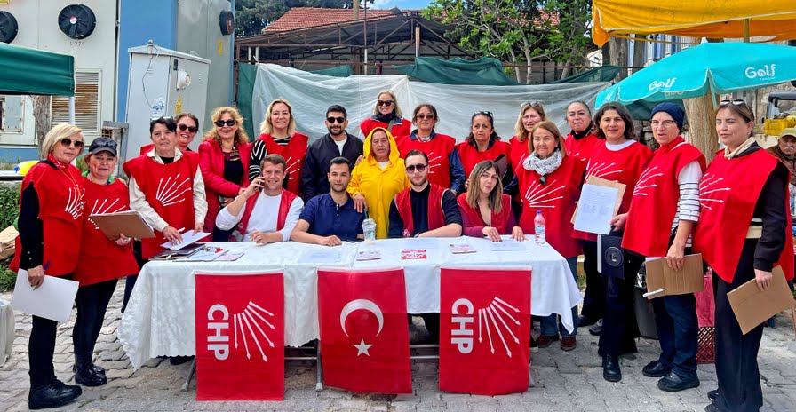 Çeşme’de CHP’nin İmza Kampanyasına Yoğun İlgi: 25 Bini Aştı
