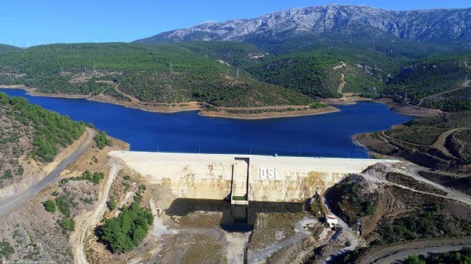 Çeşme’de Su Krizi Bitiyor: Karareis Barajı’ndan İlk Su Bugün Veriliyor  