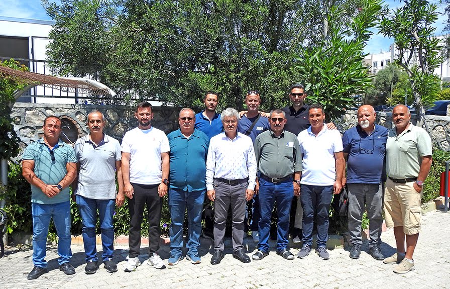   Çeşme Muhtarlar Derneği İlk Genel Kurulunu Gerçekleştirdi  