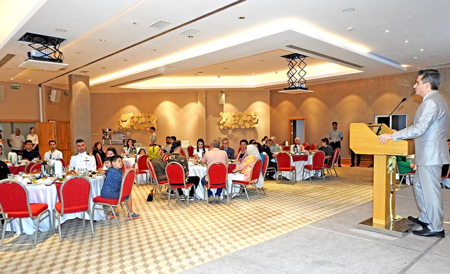 Çeşme Kaymakamı Maraşlı’dan Bayramda Anlamlı Buluşma