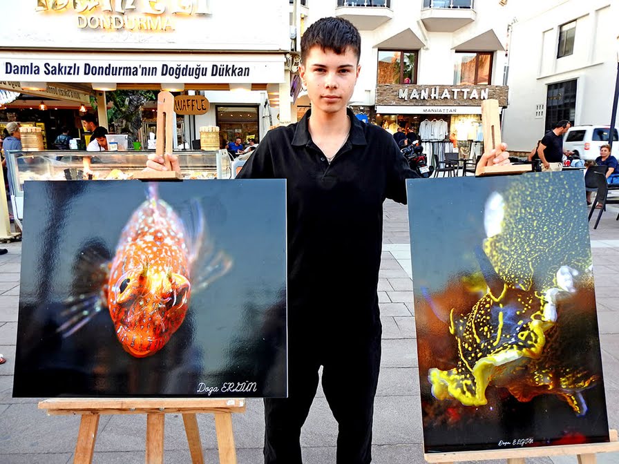 Çeşme'nin Deniz Altını Objektifine Taşıdı, Çeşme’de Sergiledi  