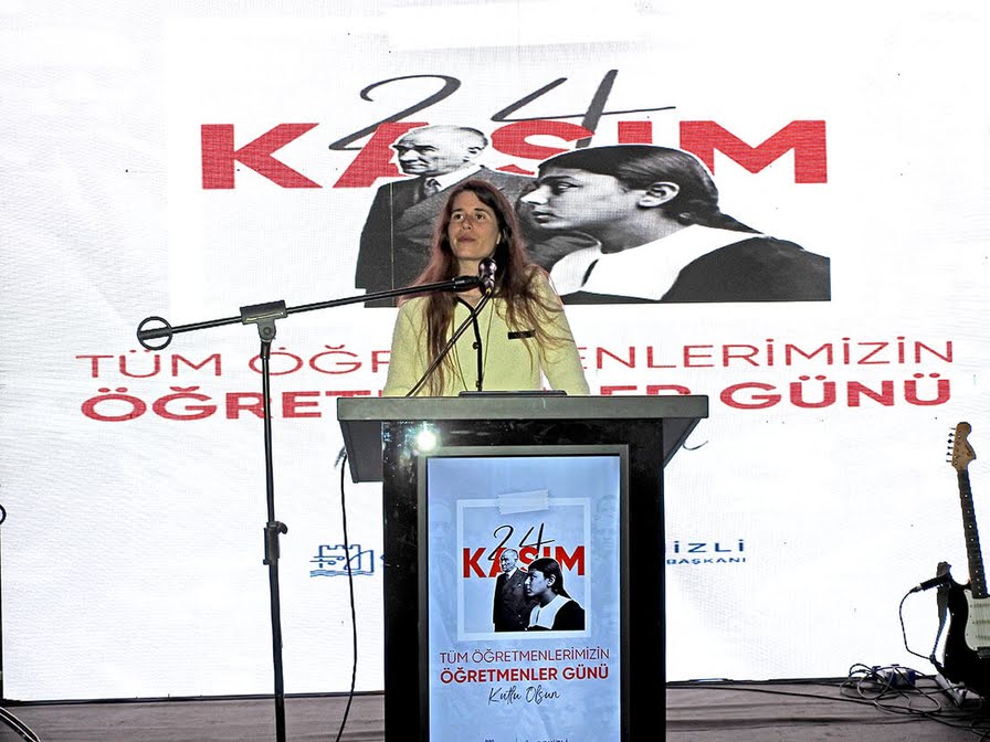 Başkan Denizli: “Kıymetli öğretmenlerimize minnettarız?? 