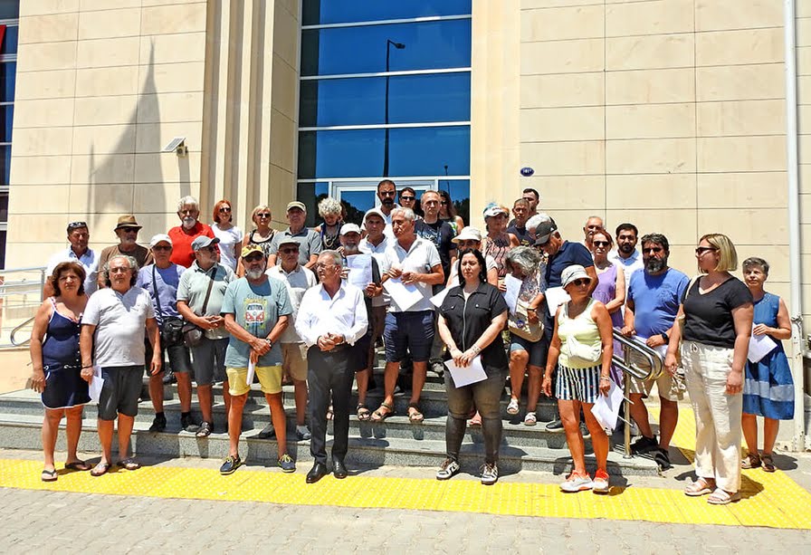 Çeşmeliler Yangının Peşini Bırakmıyor: “Bu Felaketin Hesabı Sorulmalı??