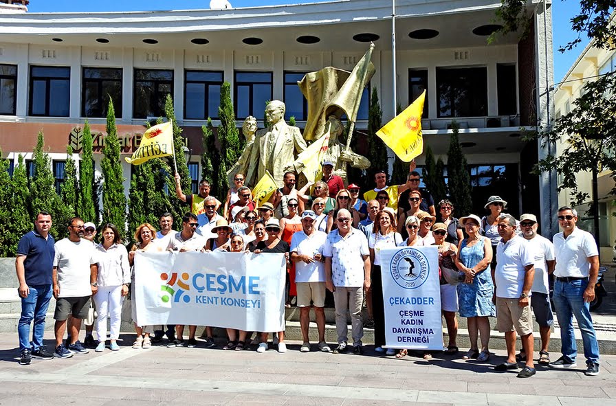 Çeşme'de STK'lardan DSİ'ye Çağrı: "Vanaları Aç"