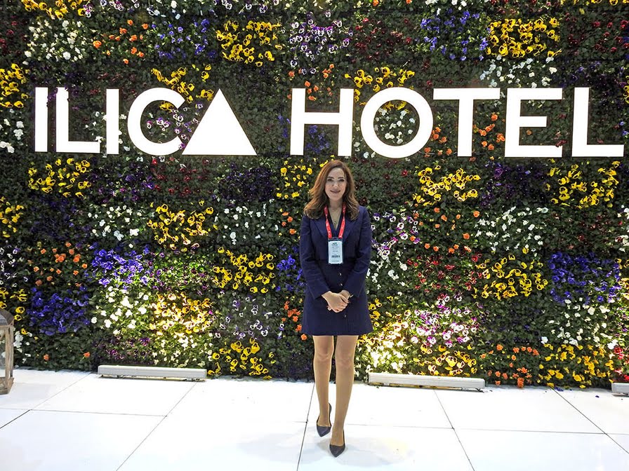 Ilıca Hotel, Turizm Fuarı'nda standını 20 bin çiçekle süsledi