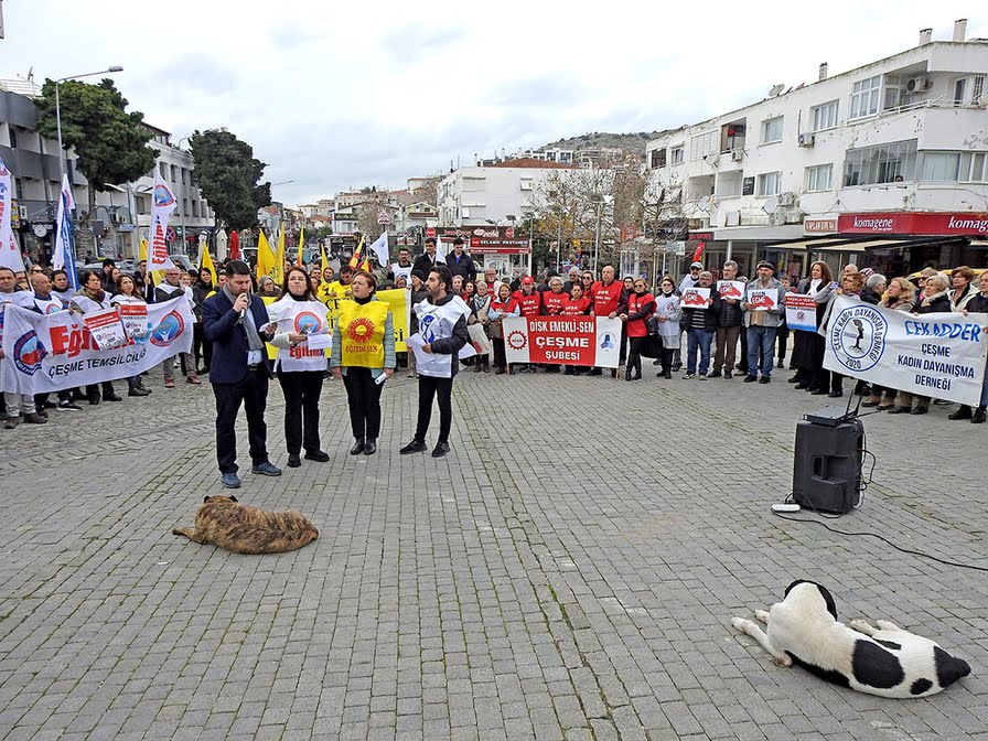 Kamu Emekçileri Yüzde 11.54’lük Maaş Zammını Protesto İçin Çeşme'de de İş Bıraktı