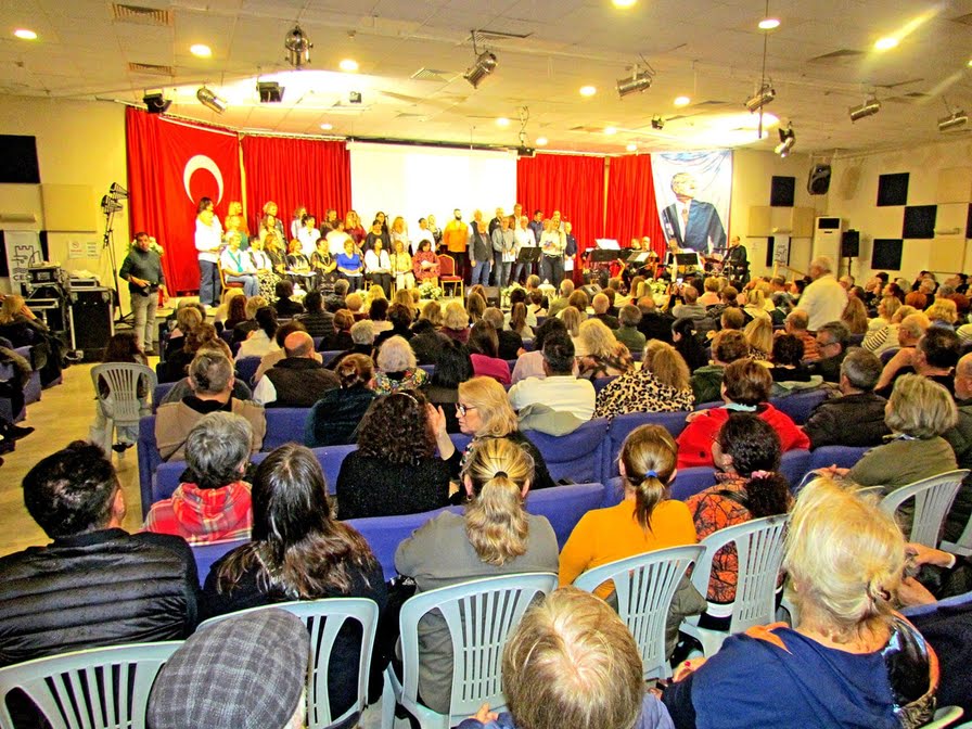 80’ler ve 90’ların Unutulmaz Şarkıları Çeşme’de Yankılandı