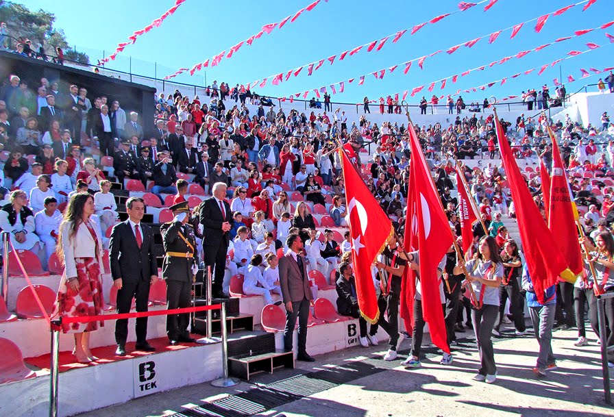 Lâl Denizli: Cumhuriyet, özgürlüğün ve eşitliğin adıdır