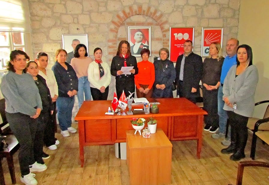 Çeşme'de, CHP'li kadınlardan 'eşit siyaset' mesajı!