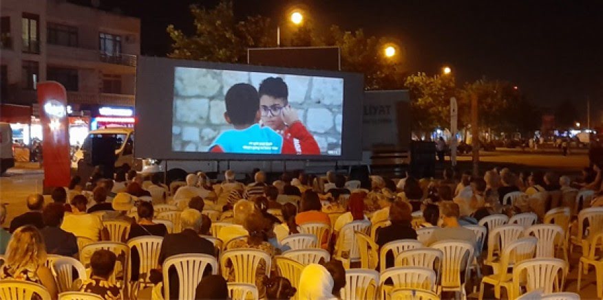 Açık havada sinema keyfi