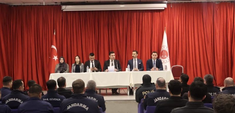 Çeşme Cumhuriyet Başsavcılığı, 2025 Yılı Adli Kolluk Değerlendirme Toplantısı Düzenledi.