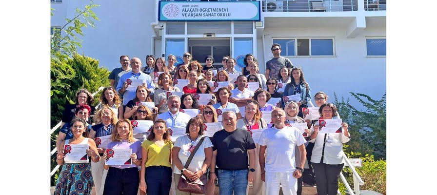 Alaçatı'da Erasmus+ Deneyim Paylaşımı Çalıştayı