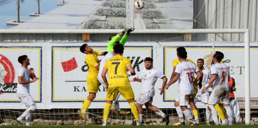 Alaçatıspor sahasında 4-2 galip