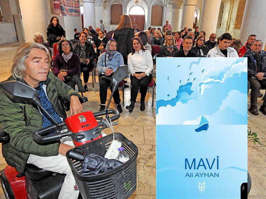 Çeşmeli şair Ali Ayhan’ın “Mavi?? Adlı Şiir Kitabı Çıktı