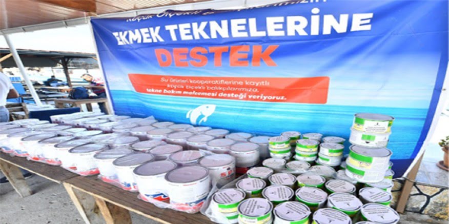 Av sezonu öncesi İzmirli balıkçılara büyük destek