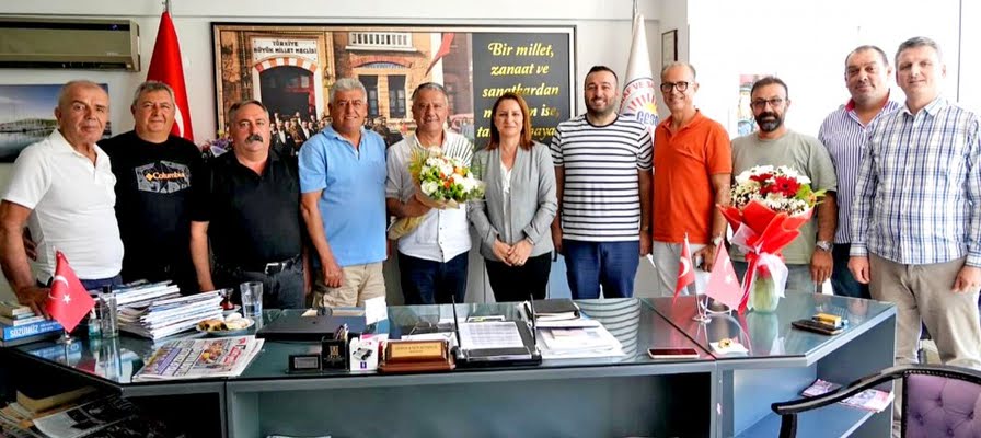 Başkan Denizli, Çeşme esnafının Ahilik Haftası'nı, Amerika'dan gönderdiği mektup ile kutladı